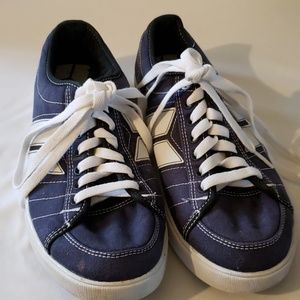 Macbeth Vegan Product sneakers